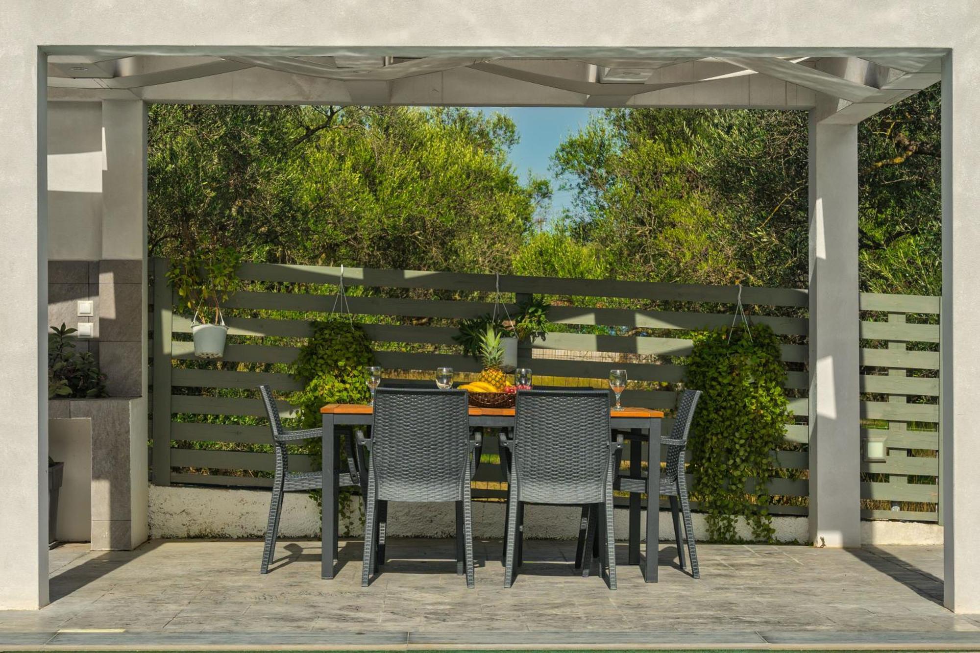 Valeria Private Villa Plános Extérieur photo